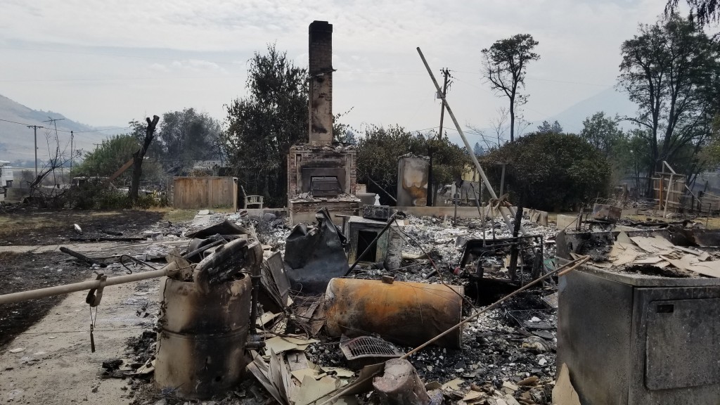 Man suspected of causing a deadly California fire is arrested