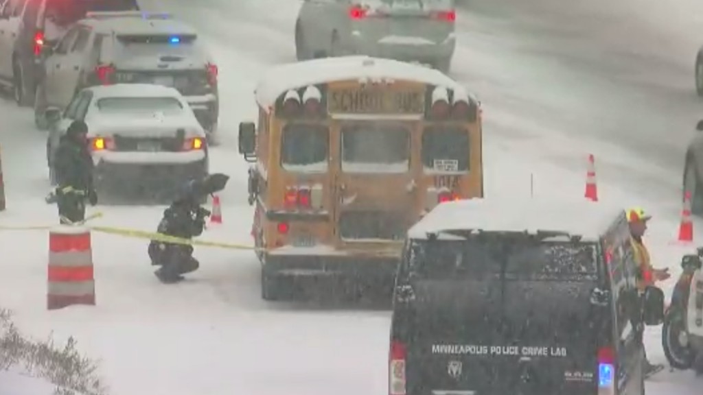 Minn. man charged with attempted murder after firing at school bus