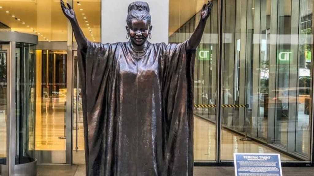 New York City statue honors Zimbabwean scholar Tererai Trent