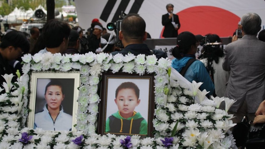 Mourners remember N. Korean defector who died of starvation