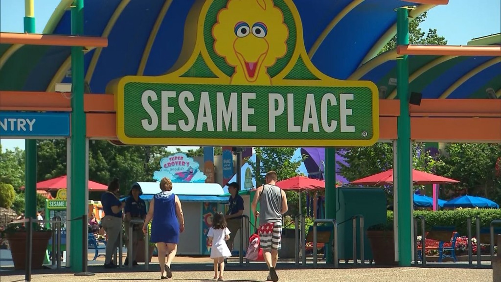 Theme parks, destinations accommodate families with autism