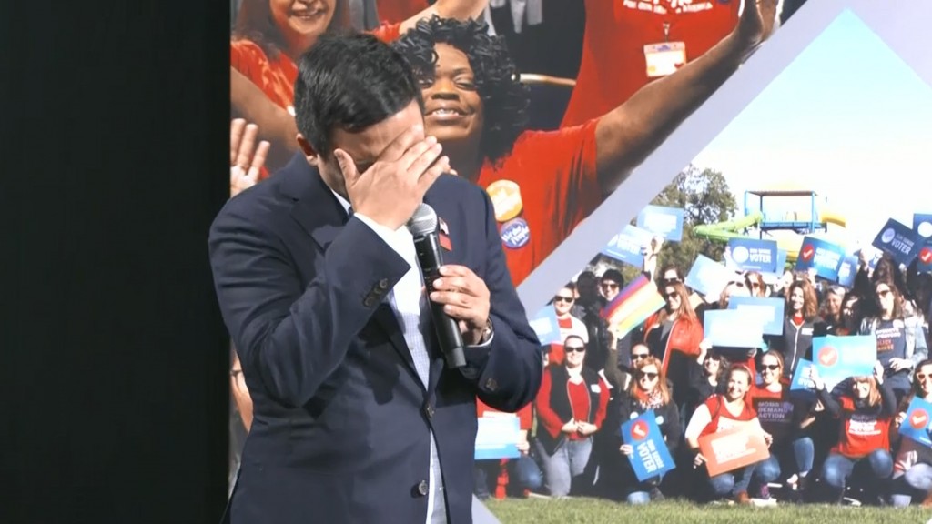 Andrew Yang breaks down in tears at gun safety town hall