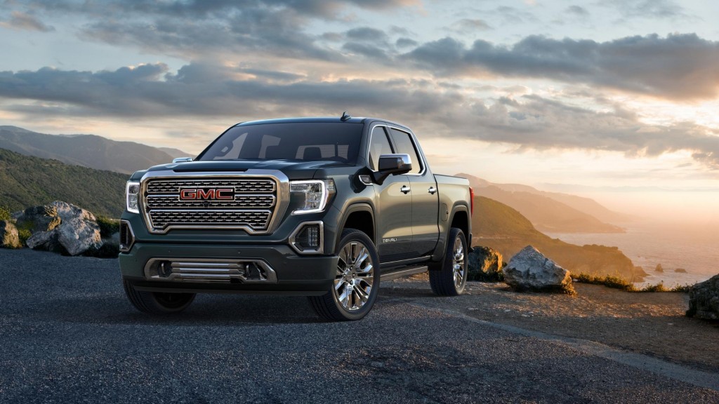 GM reveals high-tech pickup