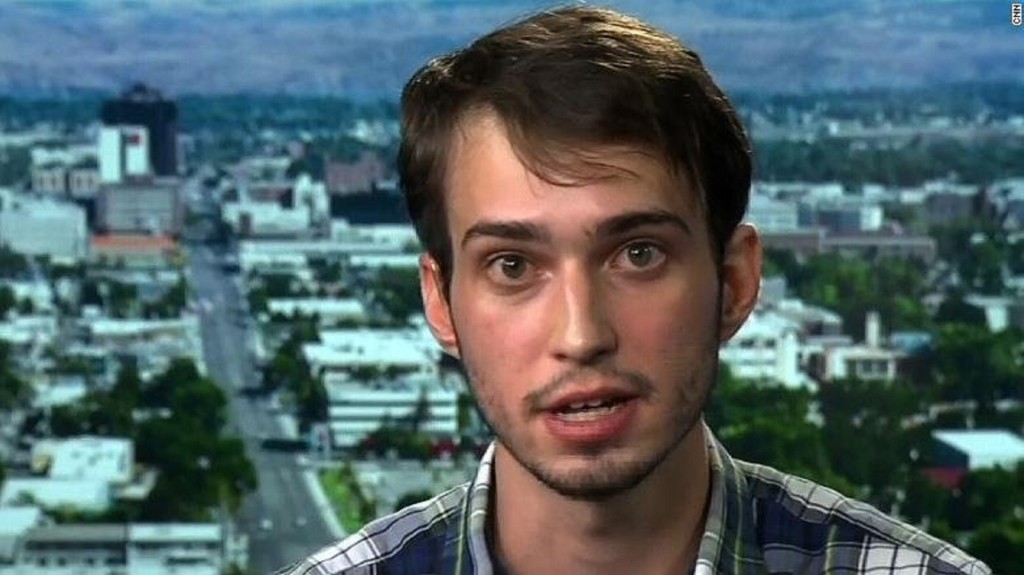 ‘Plaid shirt guy’ on why he thinks he was removed from Trump rally