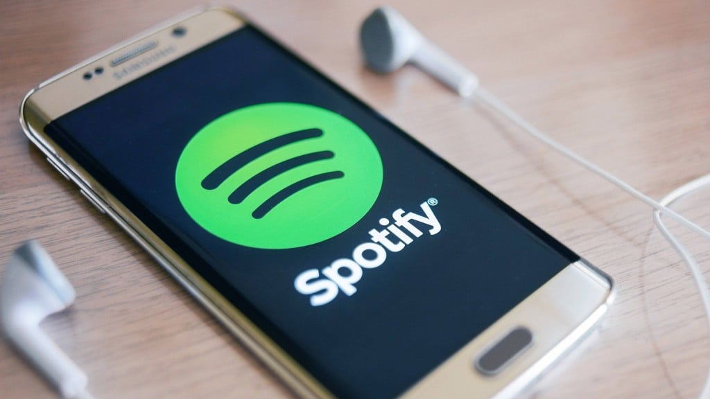 Spotify reinvents radio with new playlist for your daily commute
