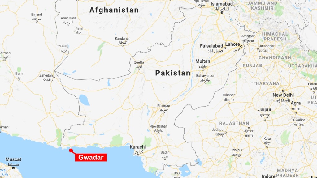 Five killed in attack on luxury Pakistan hotel, military says