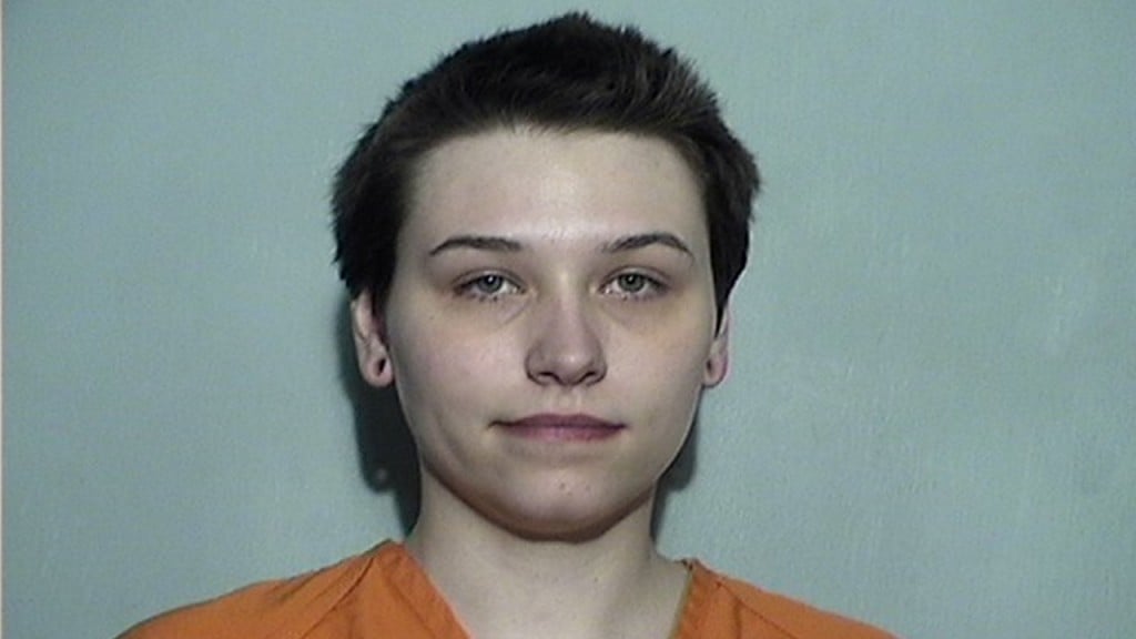 Ohio woman sentenced for plotting two terrorist attacks