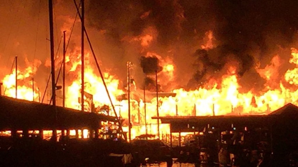 Massive Seattle warehouse fire intentionally set
