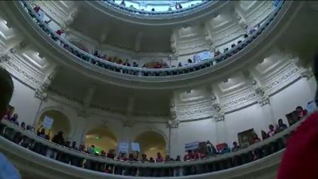 Protest, turmoil rock last day of Texas legislative session