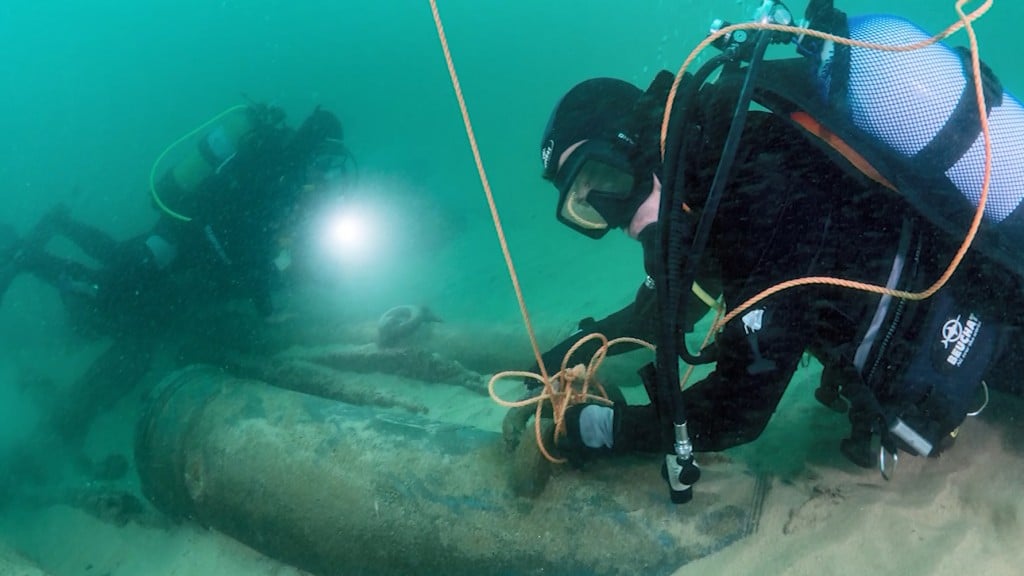 ‘X-ray gun’ used to study 800-year-old shipwreck