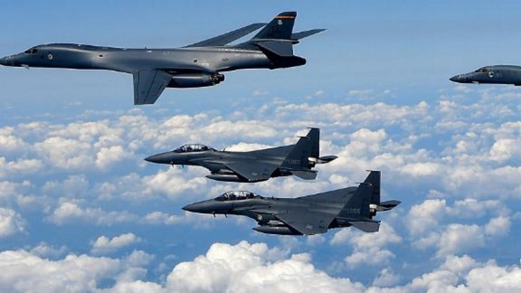South Korean and Russian warplanes face-off in rare mid-air confrontation