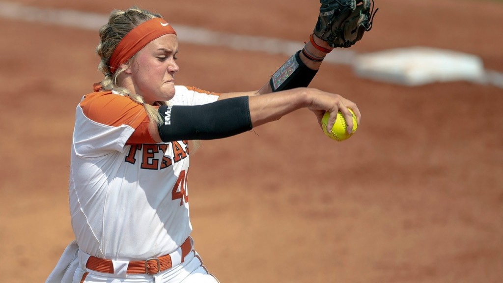 College softball player hit in face by own teammate’s throw