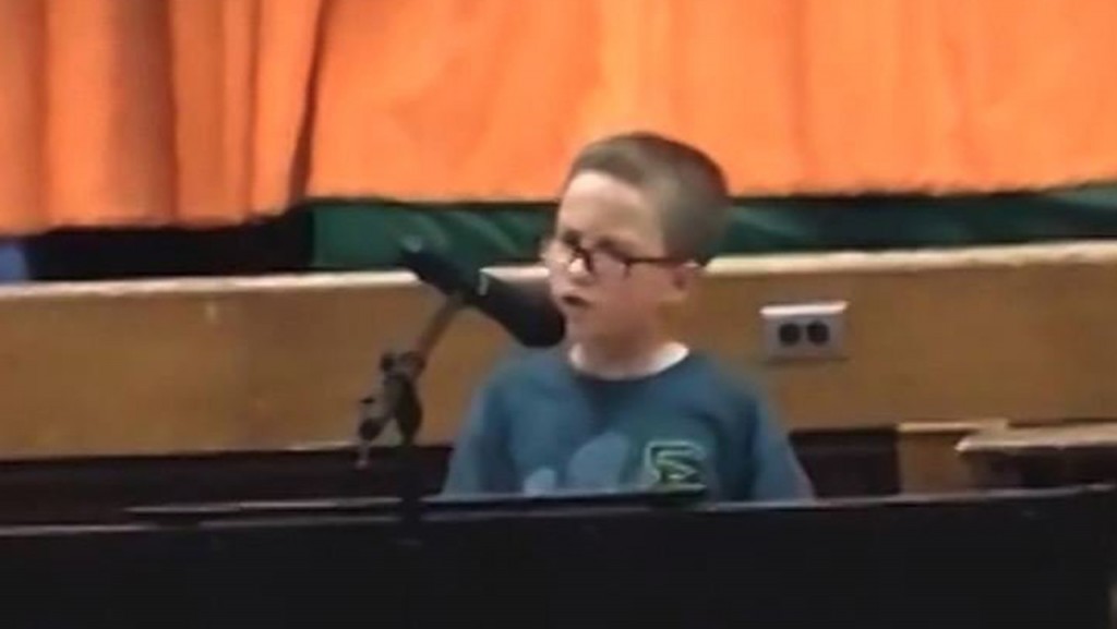 4th-grade boy wows with his performance of ‘Imagine’