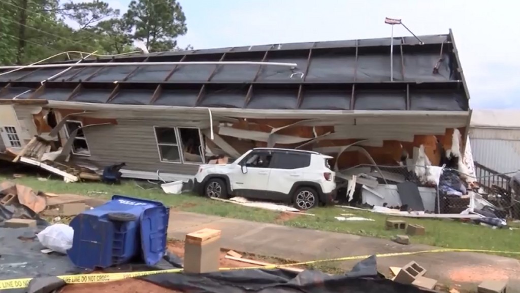 100 million people face severe weather while states pummeled by tornadoes brace for more