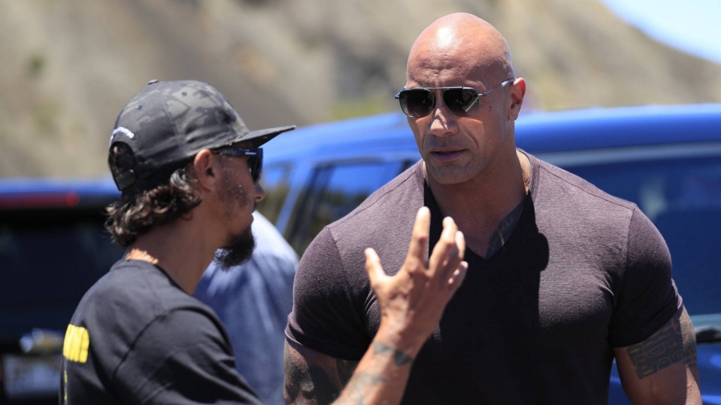 ‘The Rock’ shows up to lend support to Hawaii protesters