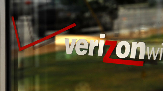 Verizon’s Yahoo deal closes next week, layoffs coming
