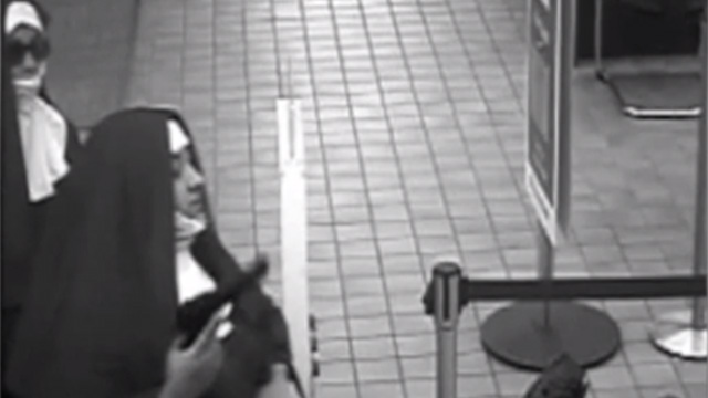 Women dressed as nuns attempt to rob bank