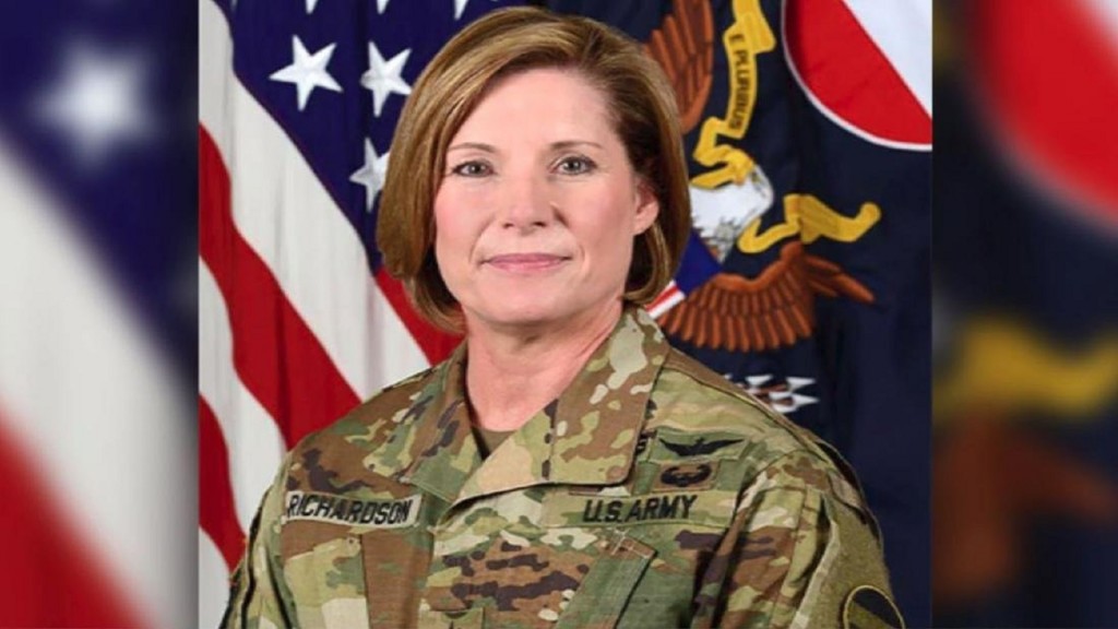 US Army command has its first female leader