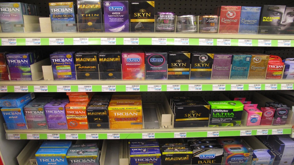 How men, women use condoms differently