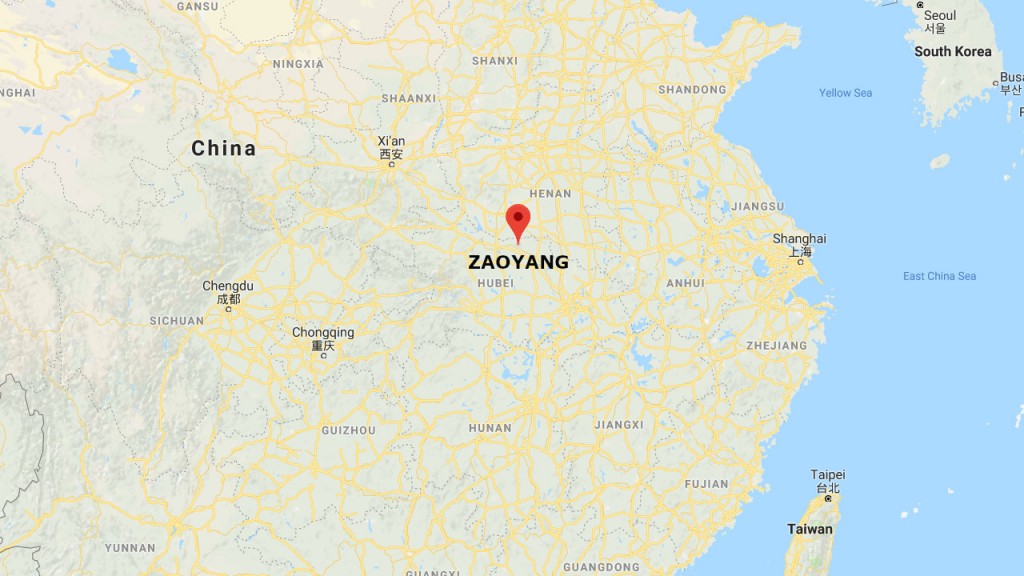 Driver rams crowd in Chinese city, killing 6