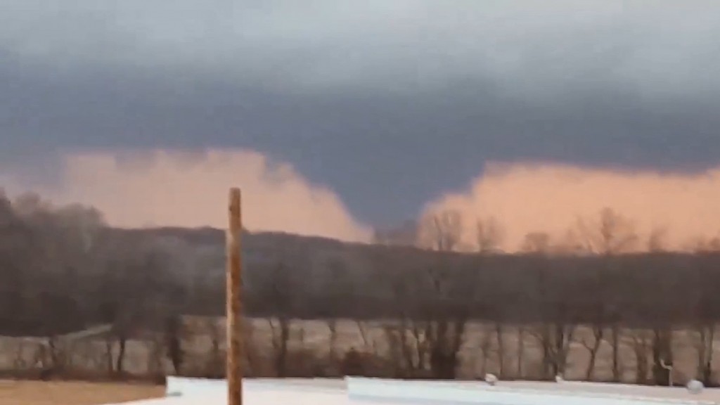 Rare blitz of tornadoes in Illinois damages town, leaves injuries