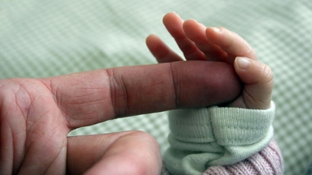 Study links newborn health risks to dads’ drinking