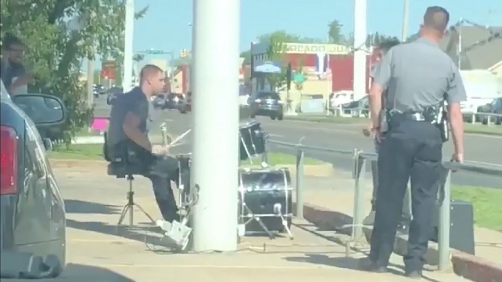 Officer plays drums after responding to noise complaint