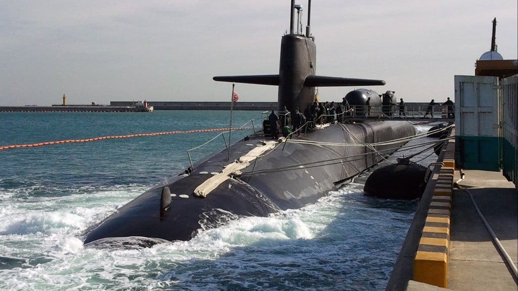 3 US Navy attack submarines ‘not certified to dive today’