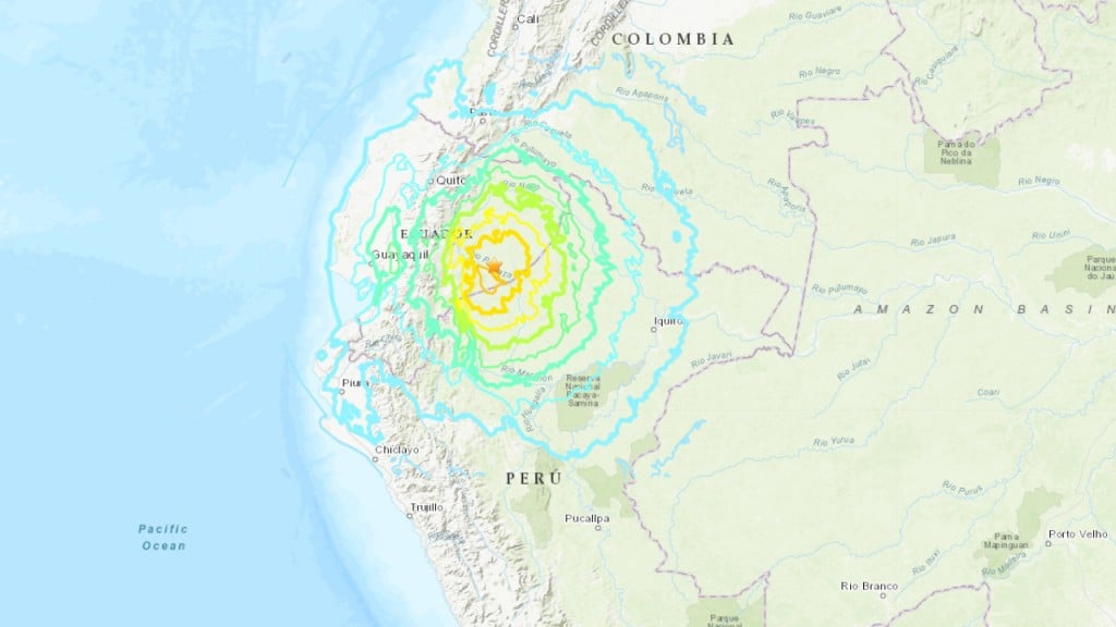 7.5 magnitude quake hits Ecuador