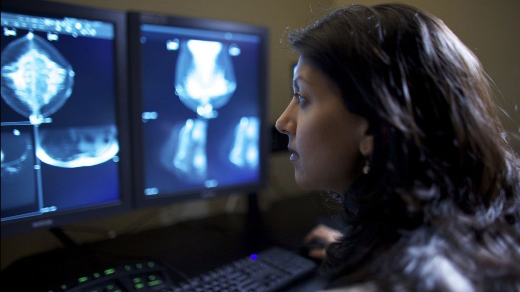 New tool calculates breast cancer risk with greater precision