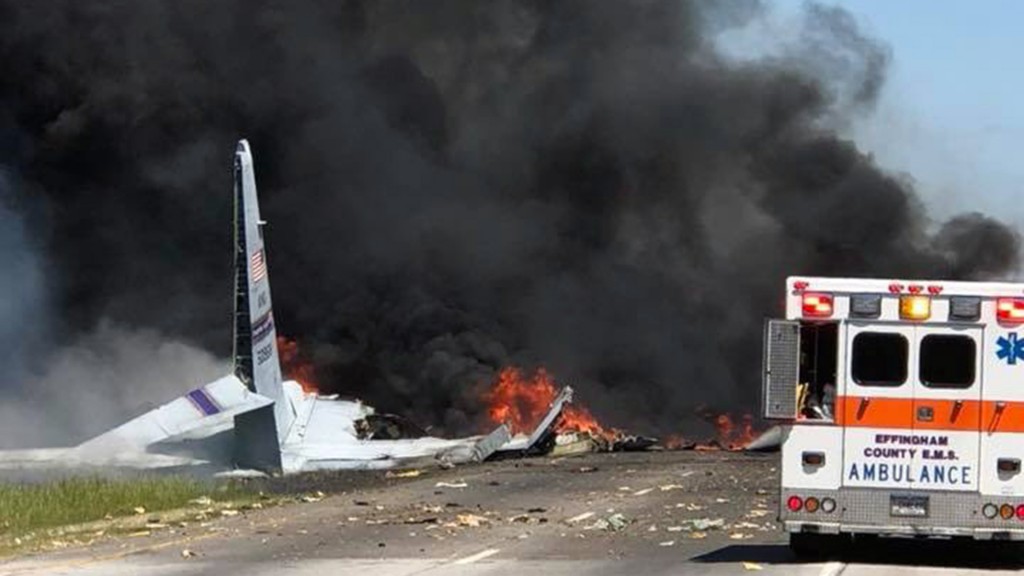 27 US service members have been killed in noncombat air crashes this year