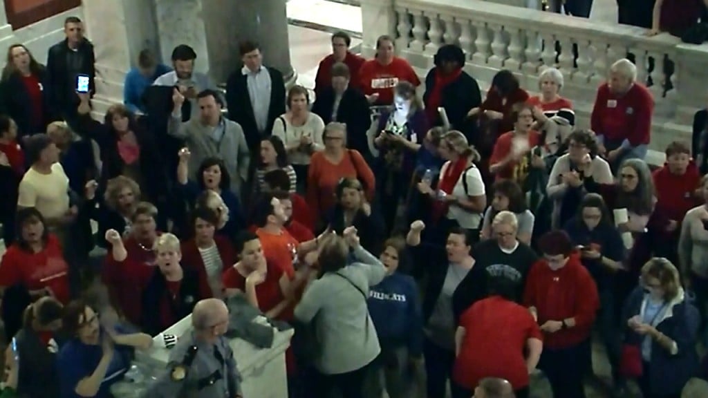 Kentucky teachers fight back after lawmakers’ ‘bait and switch’