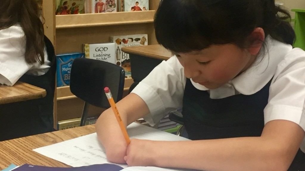 Girl born with no hands wins national handwriting competition