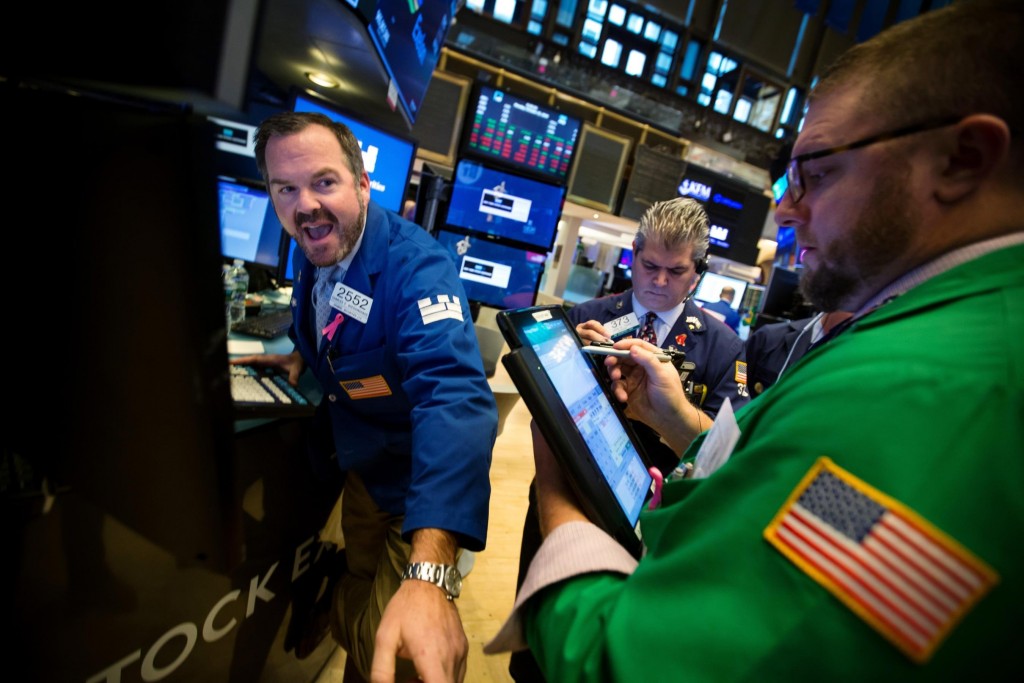 Dow races back from 500-point plunge