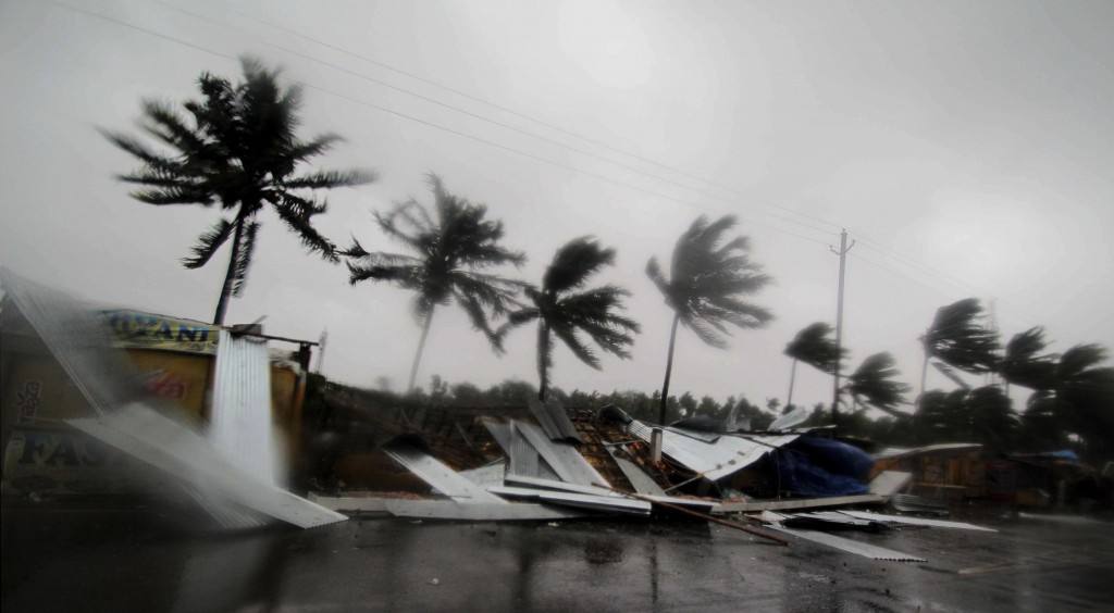 300,000 evacuated in India ahead of Tropical Cyclone Vayu
