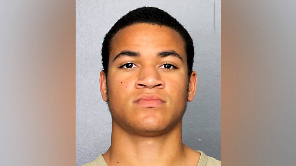 Zachary Cruz, brother of Parkland shooter, arrested for alleged probation violation