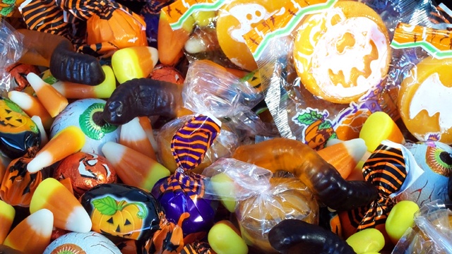 Healthy Halloween treats for kids
