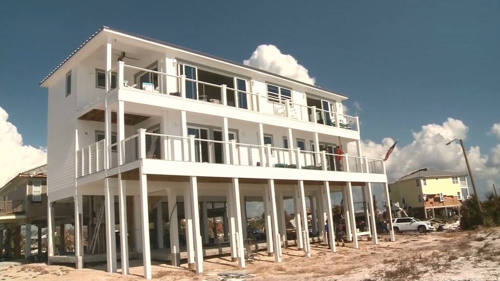 ‘Sand Palace’ one of few Mexico Beach houses still standing