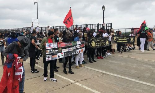 Activists, Blake Family Demand Kenosha Officer Be Charged During Milwaukee Protest