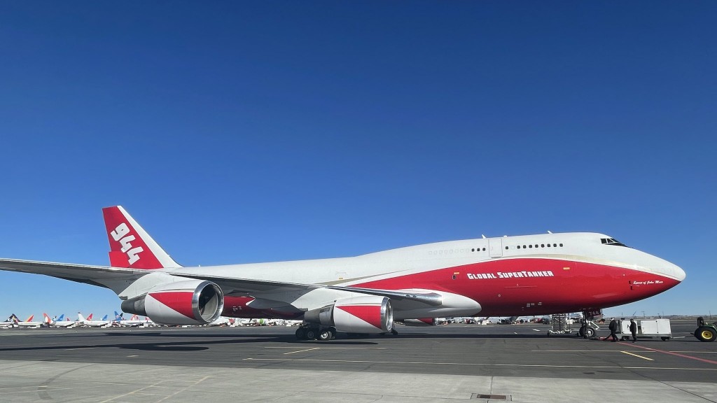 747 Global Supertanker