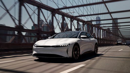 ‘it’s A Rocket Ship’: A First Ride In The Lucid Air Ev