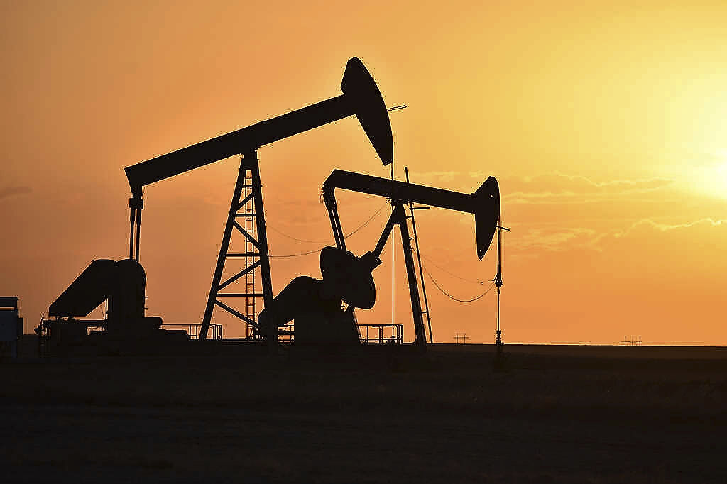 North Dakota Sues Feds Over Oil, Gas Lease Sale Suspension