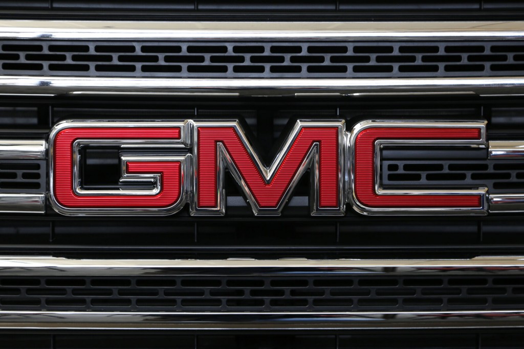 Gm Recall: Side Air Bags Can Explode In Chevy, Gmc Pickups