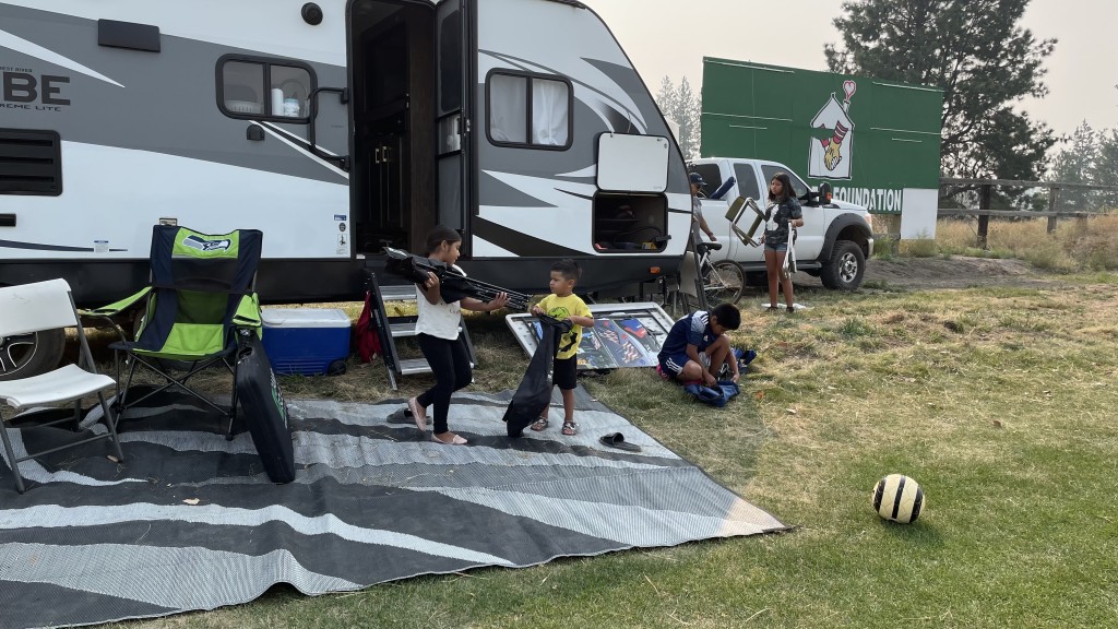 Air Quality Cancels Northwest Cup Gaspar Family Packs Up To Leave