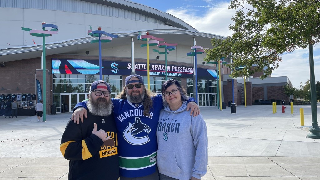 Hockey Fans Get Ready For First Seattle Kraken Game At Spokane Arena
