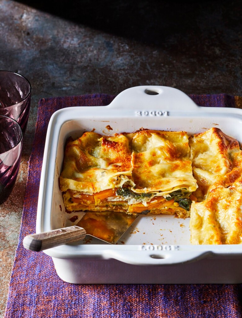 Butternut Squash & Spinach Lasagna: Looking For An Easy Holiday Season Meal? Here It Is