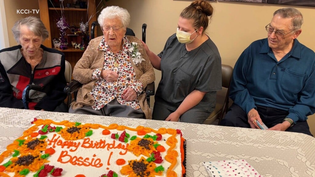 Iowa Woman Believed To Be Oldest In Us Dies At 115 Years Old