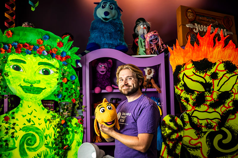 _RGZ3480Nic Parks, Director of Michelee Puppets, Orlando Family Stage