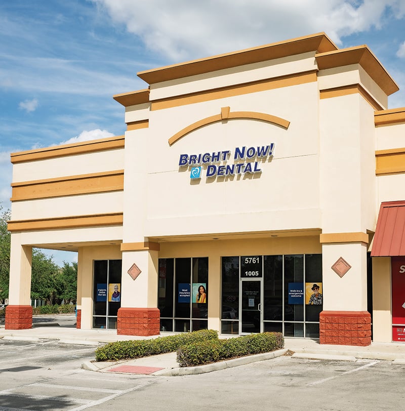 Bright Now Exterior Roberto Gonzalez