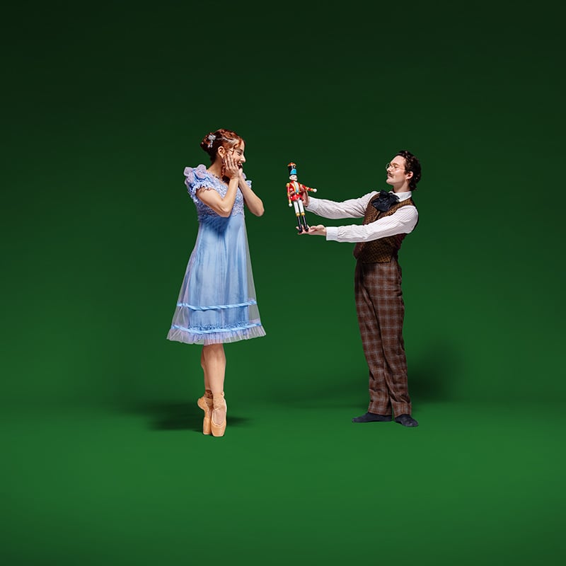 OB_nutcracker_clara+drosselmeyer_4906-green Ob Nutcracker Claradrosselmeyer 4906 Green